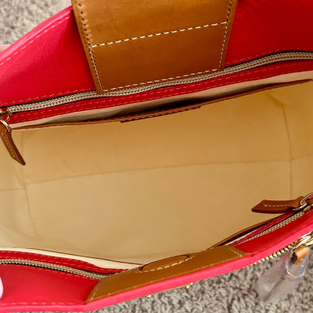 NWT Dooney & Bourke Raleigh Roxy Bag - Picture 11 of 15